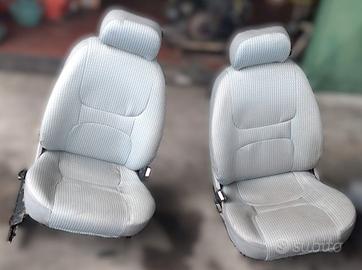 LAND ROVER FREELANDER 2002 INTERNI