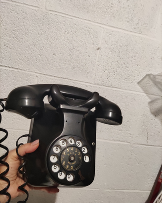 Telefono d'epoca