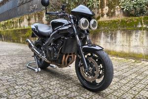 Triumph Speed Four 600