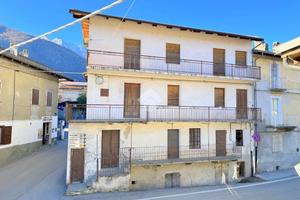 CASA SEMINDIPENDENTE A MATTIE