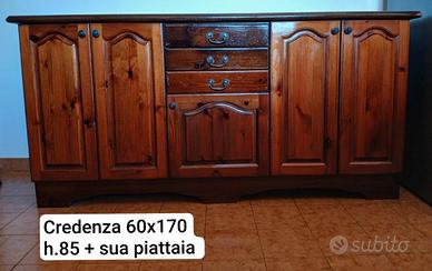 credenza in massello e mobilia cucina rustica