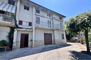 Villa Bifamiliare Taverne di Corciano (PG)