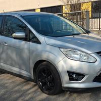 Ford C-Max 1.6 TDCi Titanium – Ok x Neopatentati