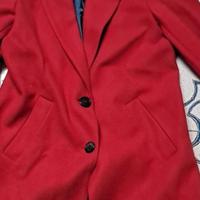 cappotto rosso lunghezza media