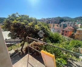 4 LOCALI A RAPALLO