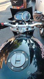 Triumph speed triple 1050 2010
