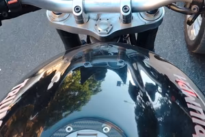 Triumph speed triple 1050 2010