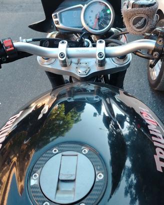 Triumph speed triple 1050 2010