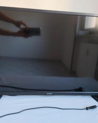 TV Aquos Sharp modello lc32 pollici