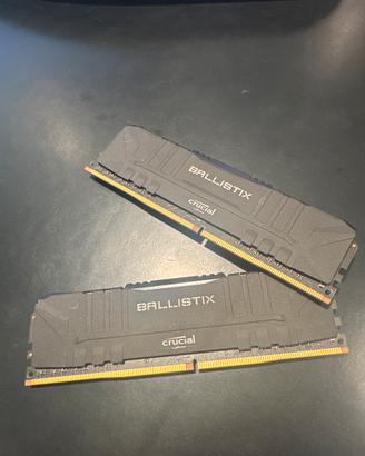RAM CRUCIAL [16GB] DDR4 - 2 banchi da 8