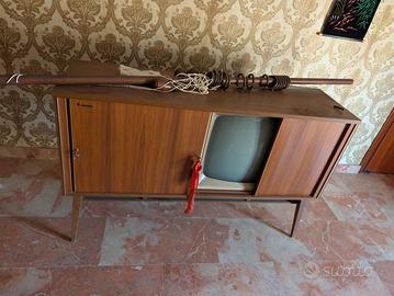 mobile TV + vinile Philips 
