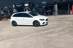 Mercedes Classe B180d di maggio 2024