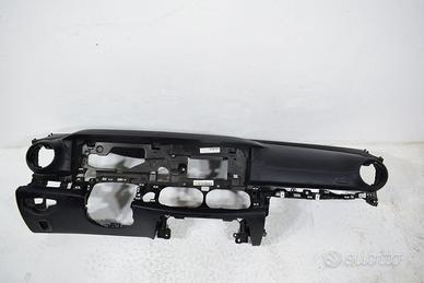 Plancia cruscotto centrale Mercedes E-class (W213)