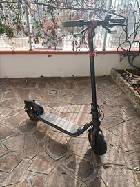 monopattino Segway 