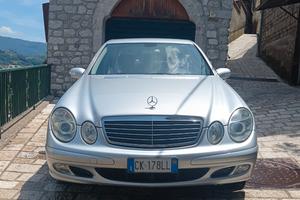 Mercedes E 220