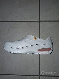 Zoccoli sanitari  tg.40 Nuovi