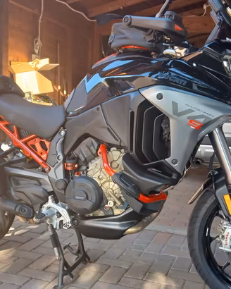 Multistrada V4s Travel Radar 2025