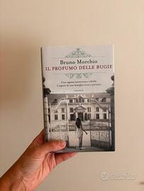Il profumo delle bugie libro.