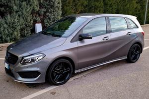 Mercedes-Benz Classe B180 Automatic Premium AMG