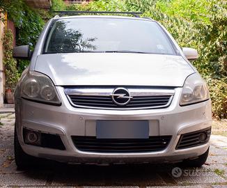 Opel Zafira 1.6 16V ecoM 150CV Turbo One
