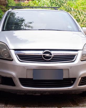 Opel Zafira 1.6 16V ecoM 150CV Turbo One