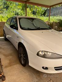 Alfa romeo 147 jtdm CNC unico proprietario