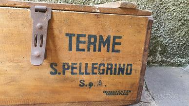 Cassa legno vintage Terme SPellegrino anni 50 60