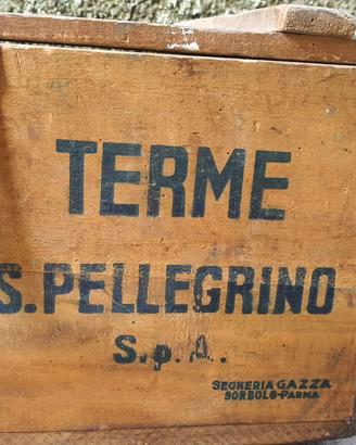 Cassa legno vintage Terme SPellegrino anni 50 60