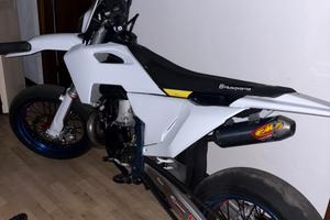 Husqvarna tc 250 2023 motard