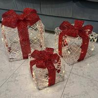 pacchi natale con luci 