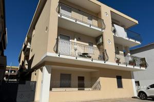 3 LOCALI A ALBA ADRIATICA