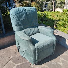 poltrona relax a comando elettrico