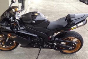 Yamaha r