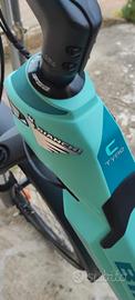 Bicicletta Bianchi E-Omnia C-Type  e-bike