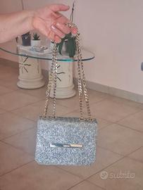 Borsa Guess con strass