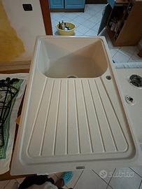 Lavandino Cucina e rubinetto incluso Plados