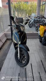 Kymco People 125i