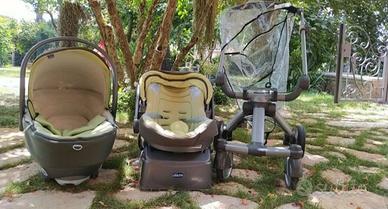 Carrozzina e ovetto Chicco I-Move