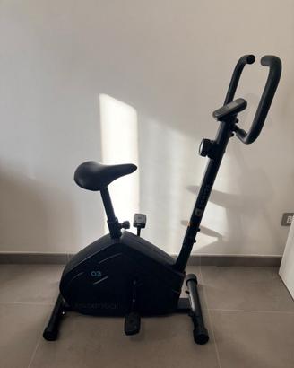 Cyclette Domyos Essential 03