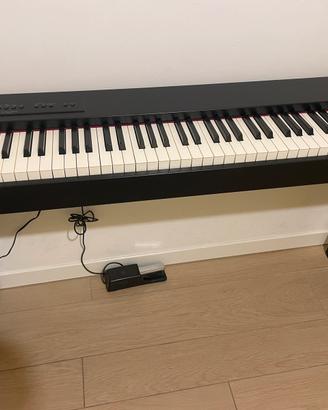 Roland F-20 – Pianoforte digitale