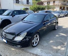 Mercedes-benz CLS MERCEDES CLS 320 CDI TETTO APRIB