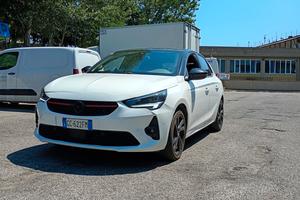 Opel corsa GS 