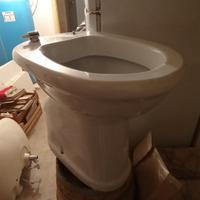 wc per bagno disabili 