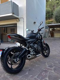 Triumph trident 660 2021 ( 15500 km)