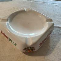 POSACENERE PUBBLICITARIO