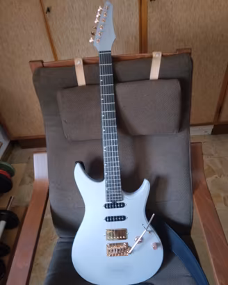 chitarra elettrica Enya Inspire