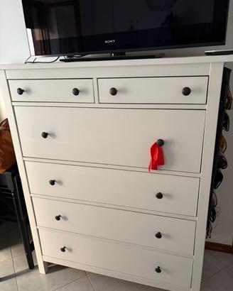 Cassettiera Ikea Hemnes