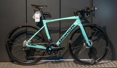 Bici da strada BIANCHI Specialissima COMP