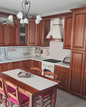Cucina in noce
