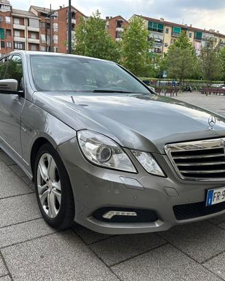 Mercedes-benz E 250 CDI BlueEFFICIENCY Avantgarde